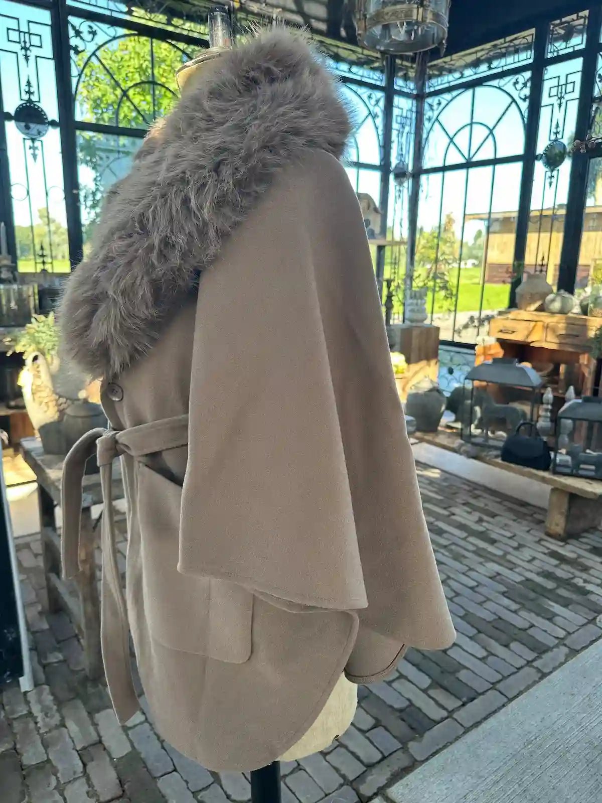 Cape jacket met faux-fur kraag khaki - Sfeerstal69