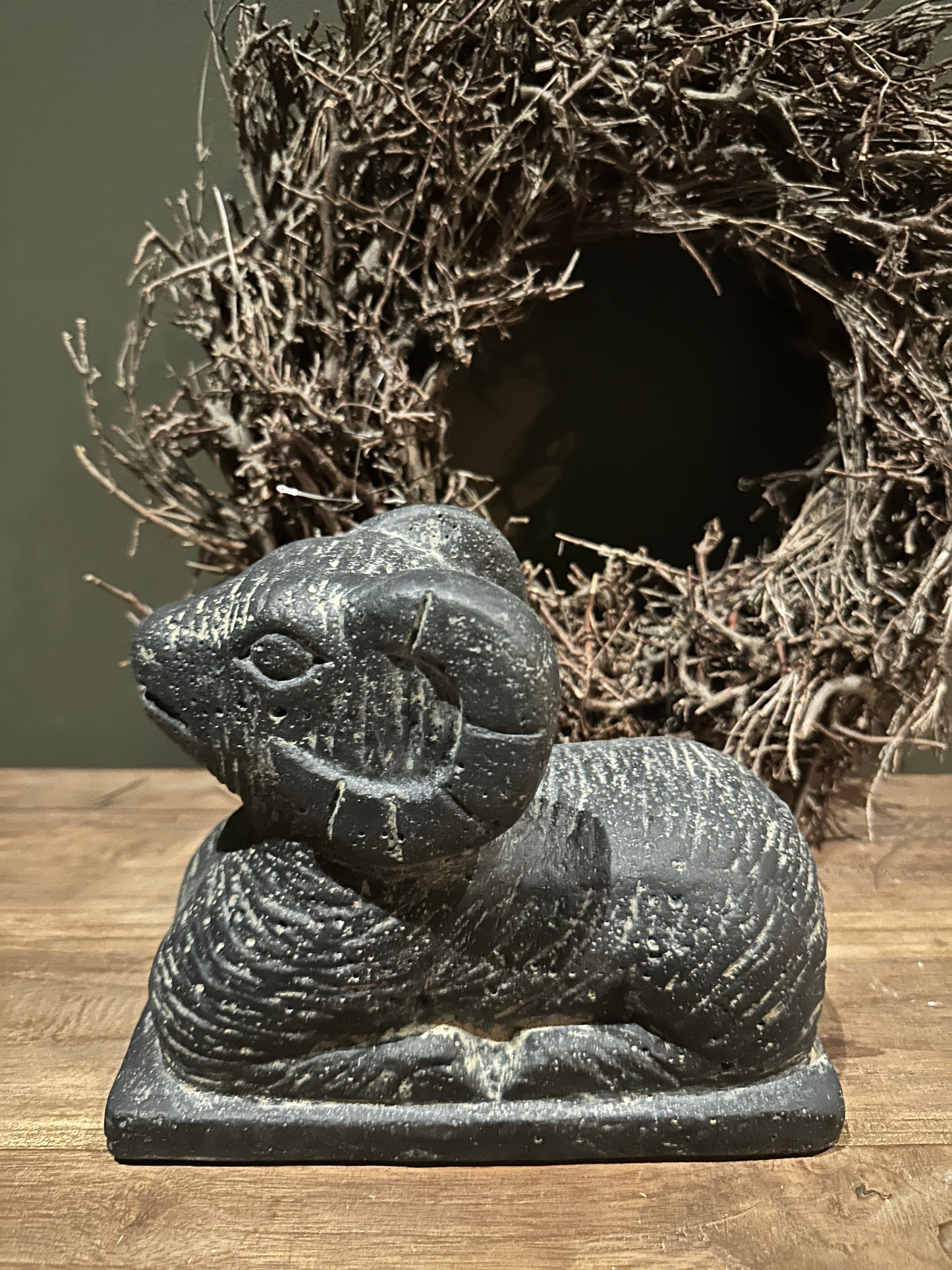 Massieve hardstenen ram